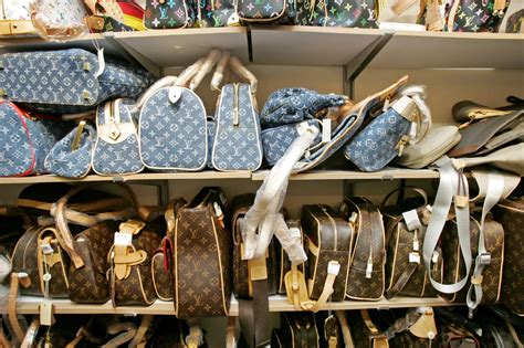 replica bags greece|From Street Stalls to Superfakes: The Truth Behind Fake Bags.